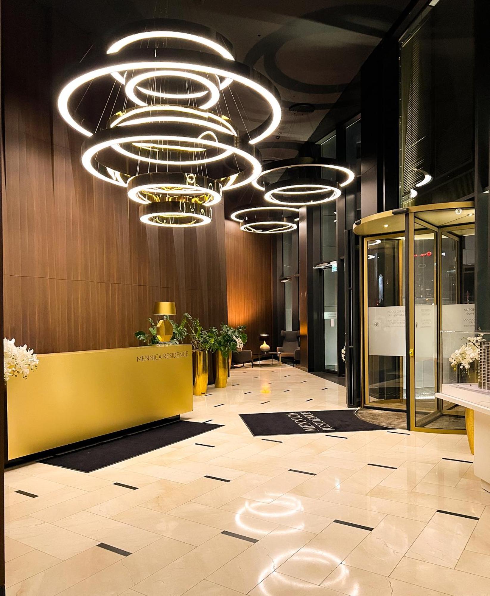 Mennica Residence - Grzybowska 43A Варшава Экстерьер фото